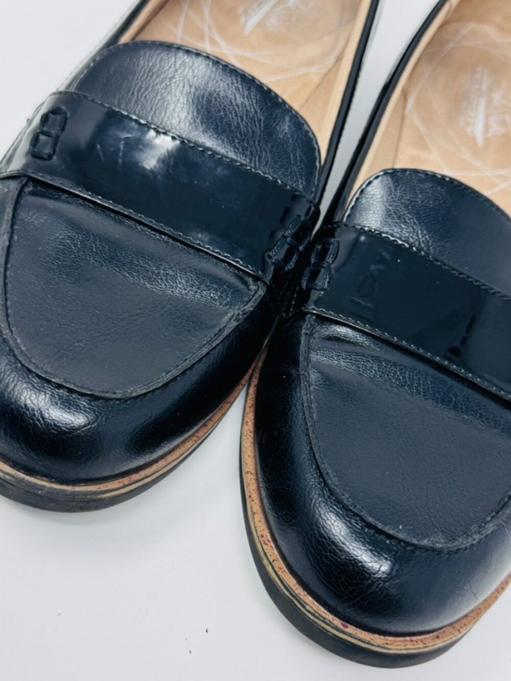 Life Stride Velocity Women Black Vegan Leather Slip on Flat Casual Shoe   Size 8 - Picture 2 of 10